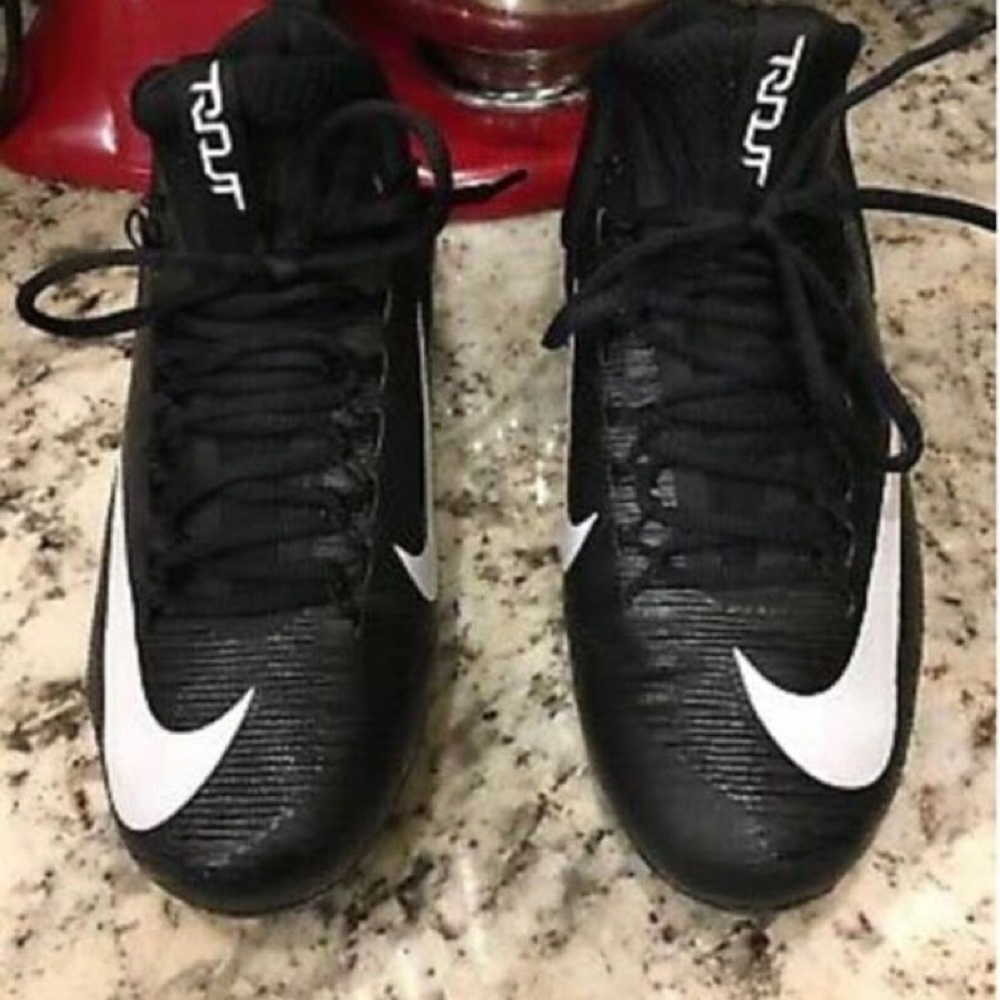 Mike Trout EUC Metal Cleats